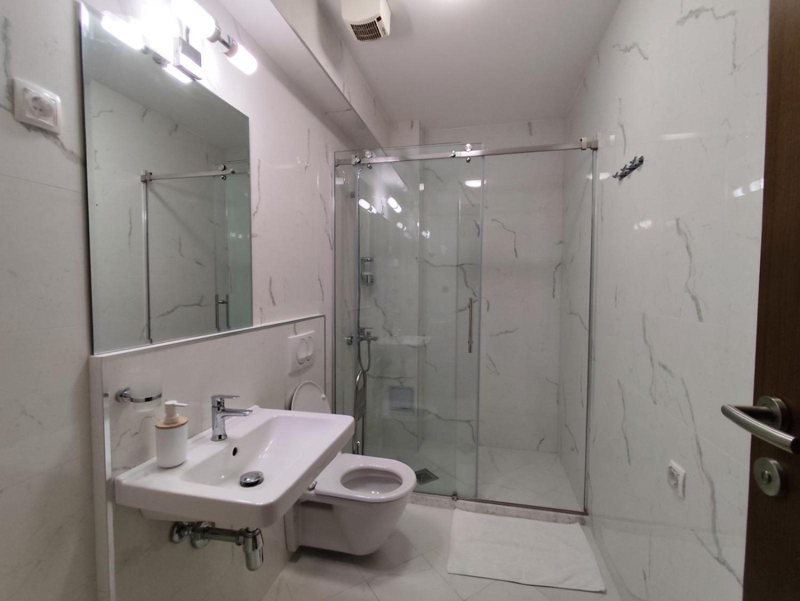 Urban Apartments سوتوموري المظهر الخارجي الصورة