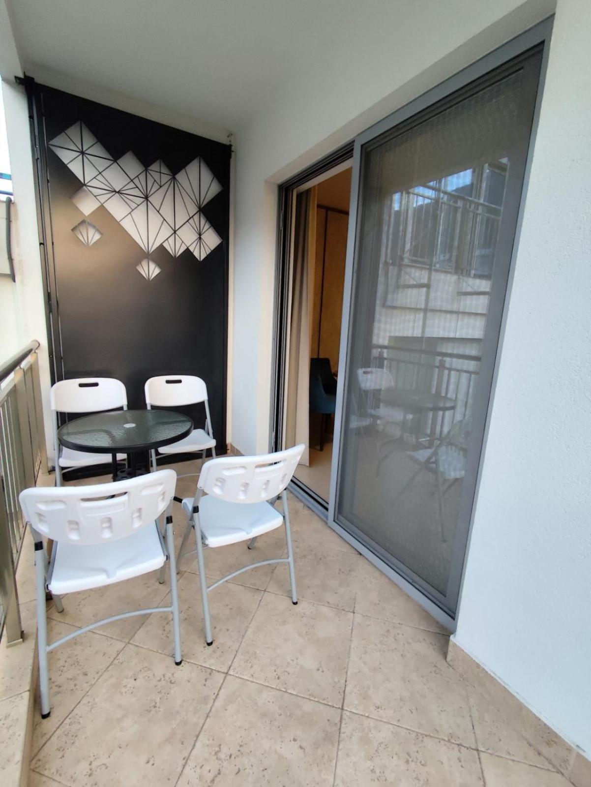 Urban Apartments سوتوموري المظهر الخارجي الصورة